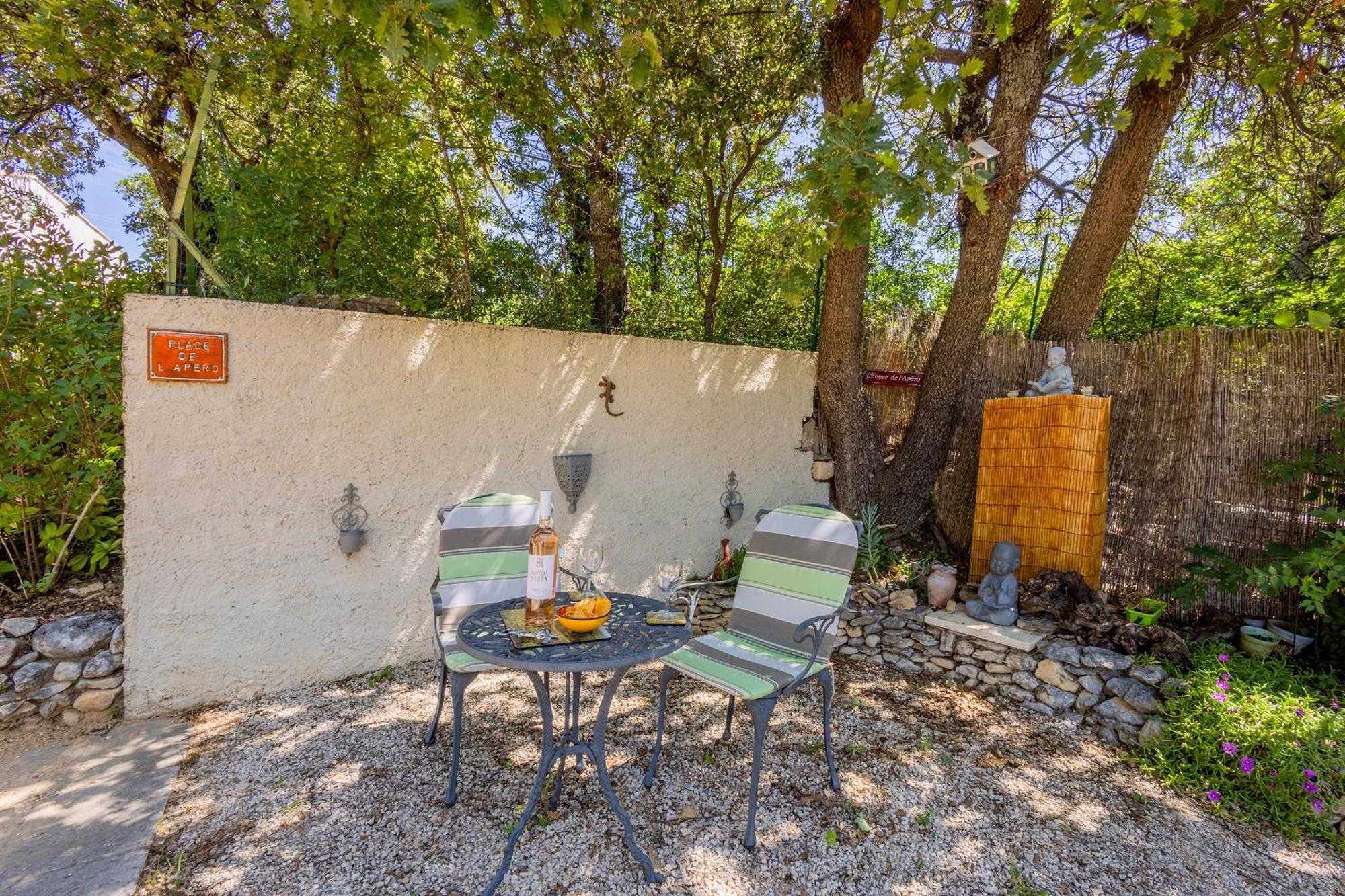 Gite L'Escapade Saint-Saturnin-d'Apt Eksteriør billede